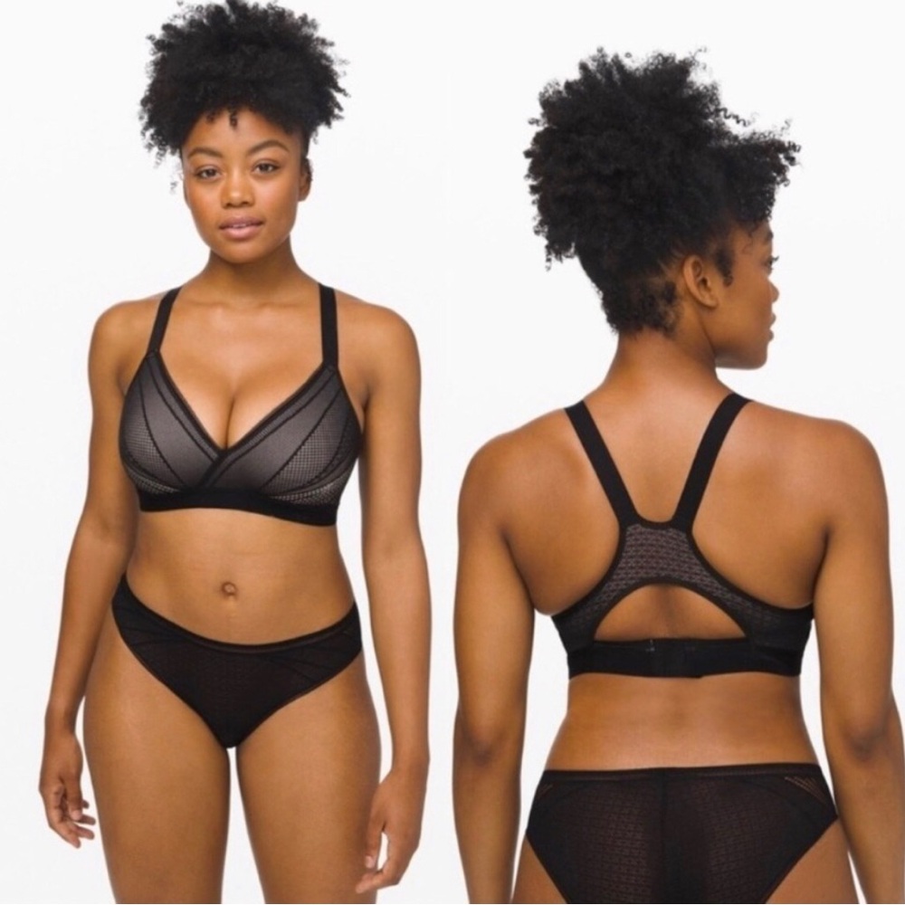 LULULEMON 32E Awake to Lace Bra Black Beige